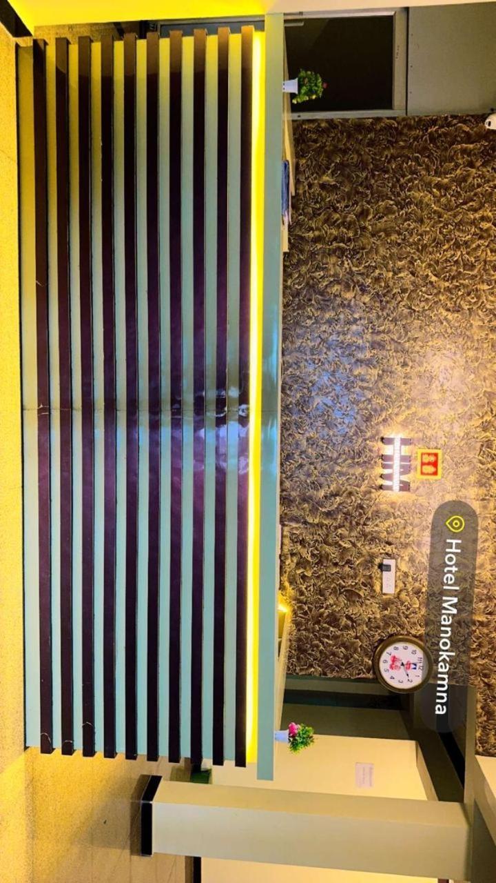 Hotel Manokamna Bodh Gaya Exteriör bild